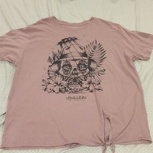 Women’s extra-large 100% cotton buckle T-shirt